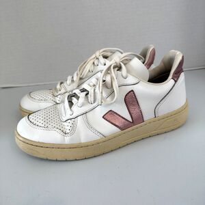 Veja Leather V-10 Lace Up Sneakers White Metallic Pink Shoes Women's 9 (EU 40)